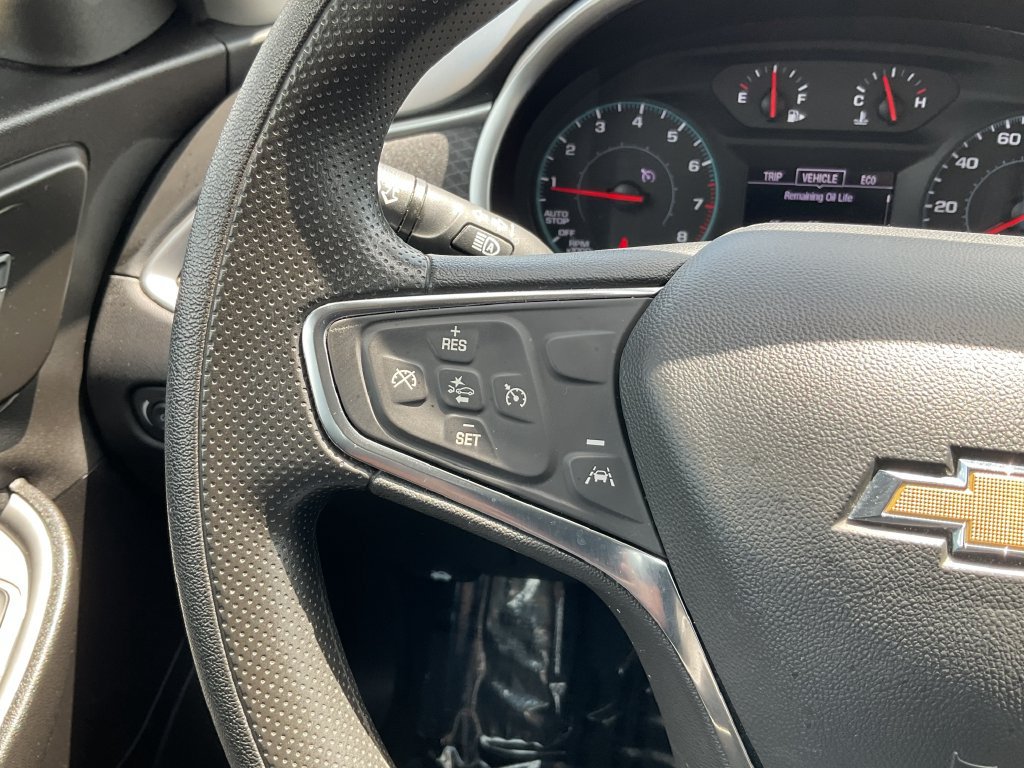 Used 2025 Chevrolet Malibu LT FWD image 21