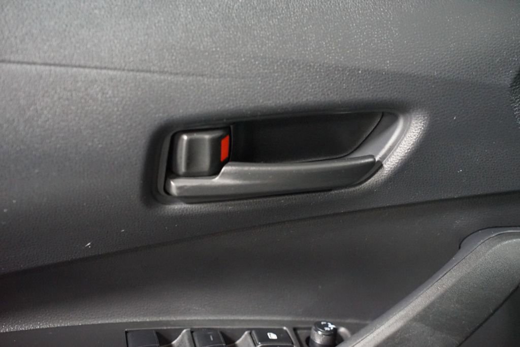 Certified 2025 Toyota Corolla LE w/ Convenience Package FWD image 32