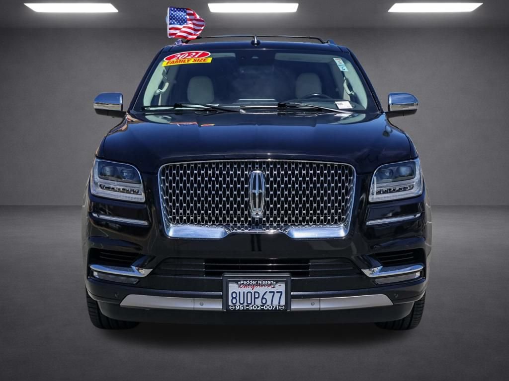 Used 2021 Lincoln Navigator L Black Label w/ Cargo Convenience Package AWD/4WD image 9