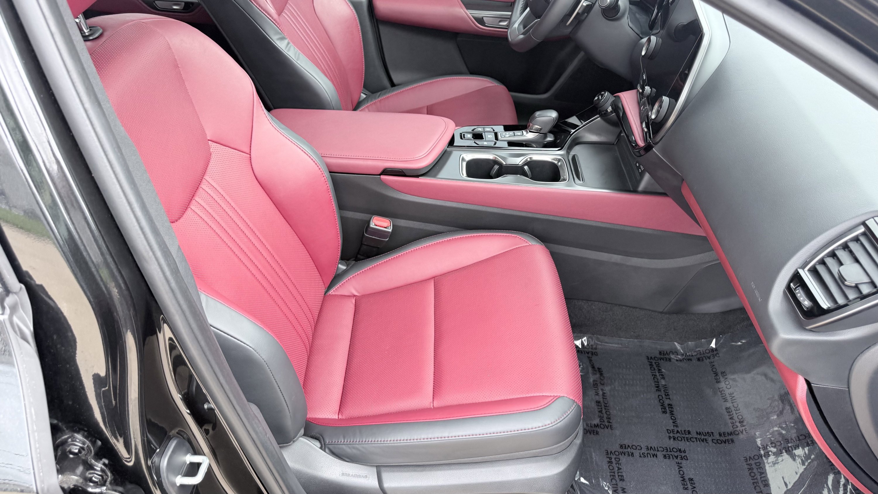 Used 2025 Lexus NX 350h AWD w/ Cold Area Package image 41