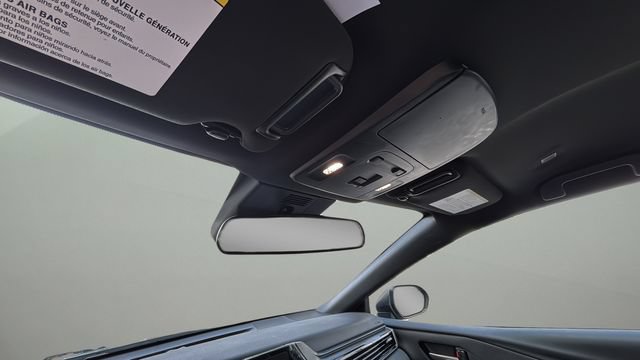 Used 2025 Toyota Camry SE FWD image 26