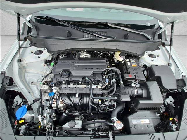 New 2027 Hyundai Kona SE FWD image 16
