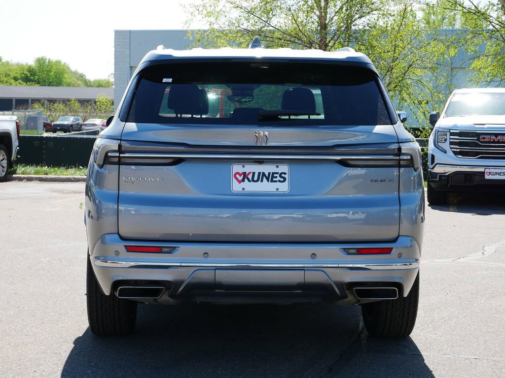 Used 2025 Buick Enclave Avenir w/ Super Cruise Package AWD/4WD image 9