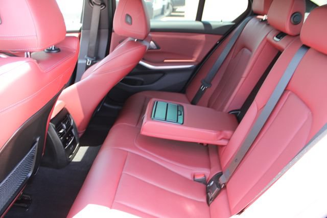 Used 2023 BMW 330i Sedan w/ Convenience Package RWD image 39