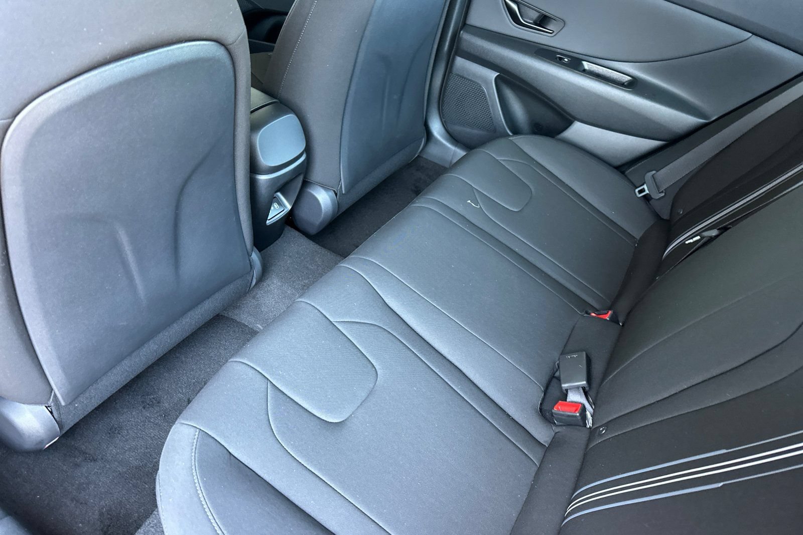 New 2026 Hyundai Elantra Sport FWD image 11