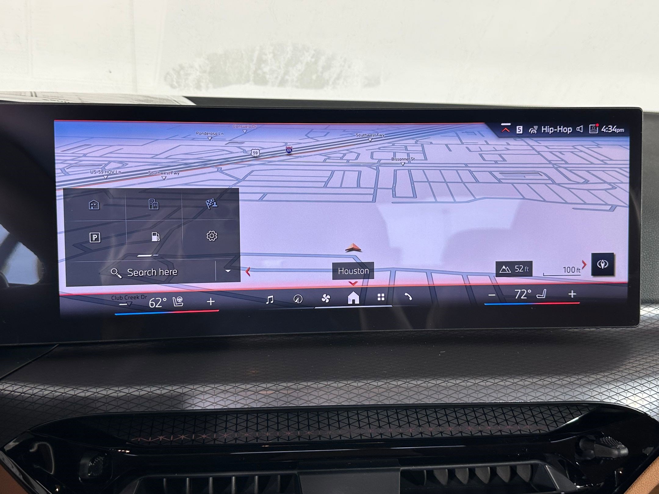 Used 2026 BMW 330i Sedan w/ M Sport Package image 24