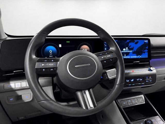 Used 2025 Hyundai Kona Limited AWD/4WD image 19