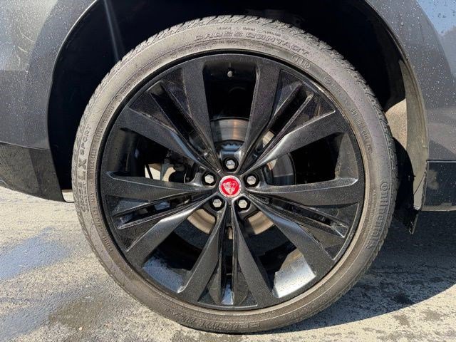 Used 2023 Jaguar F-PACE S image 24