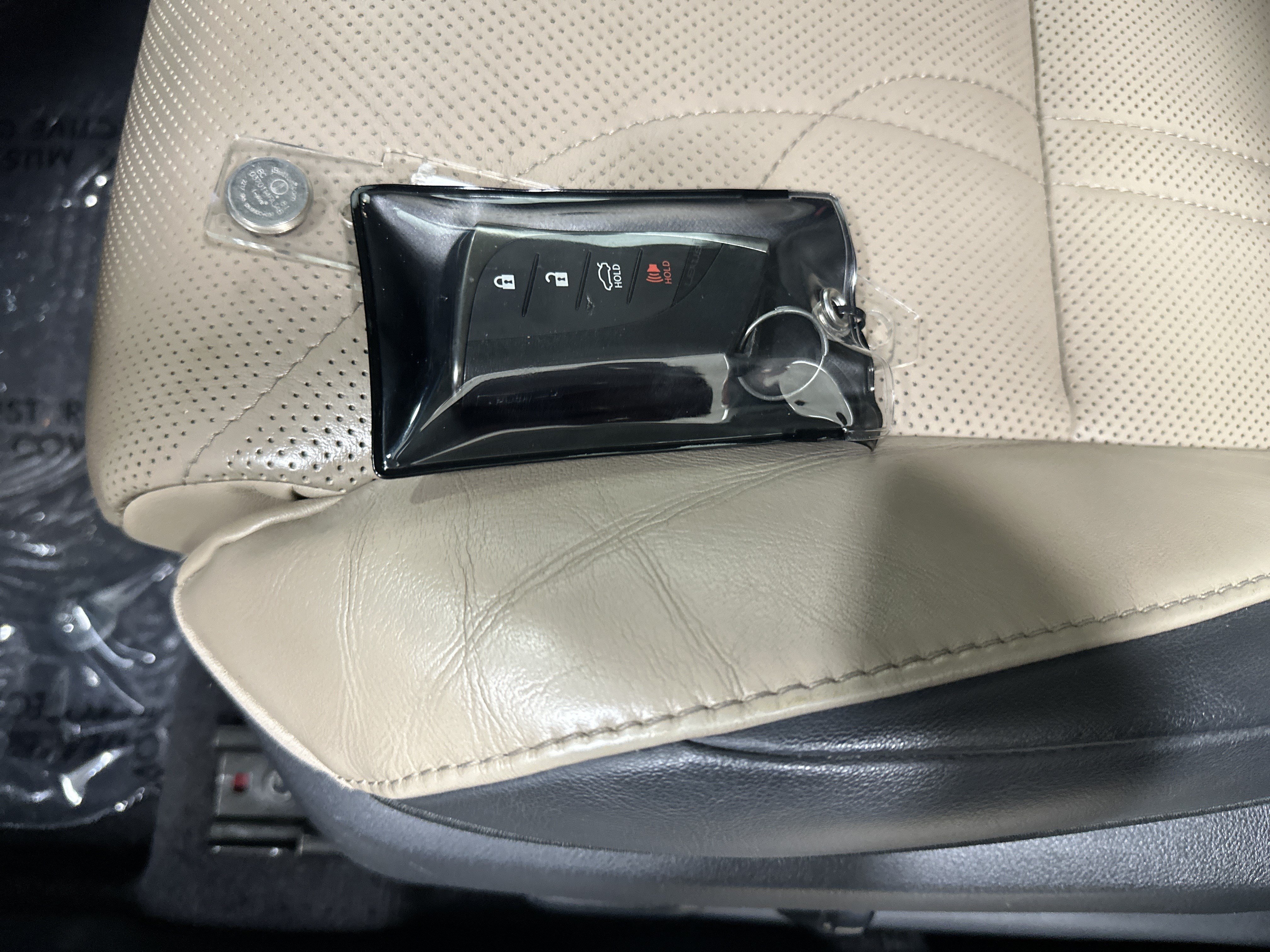 Used 2020 Lexus ES 350 Luxury w/ Accessory Package FWD image 36