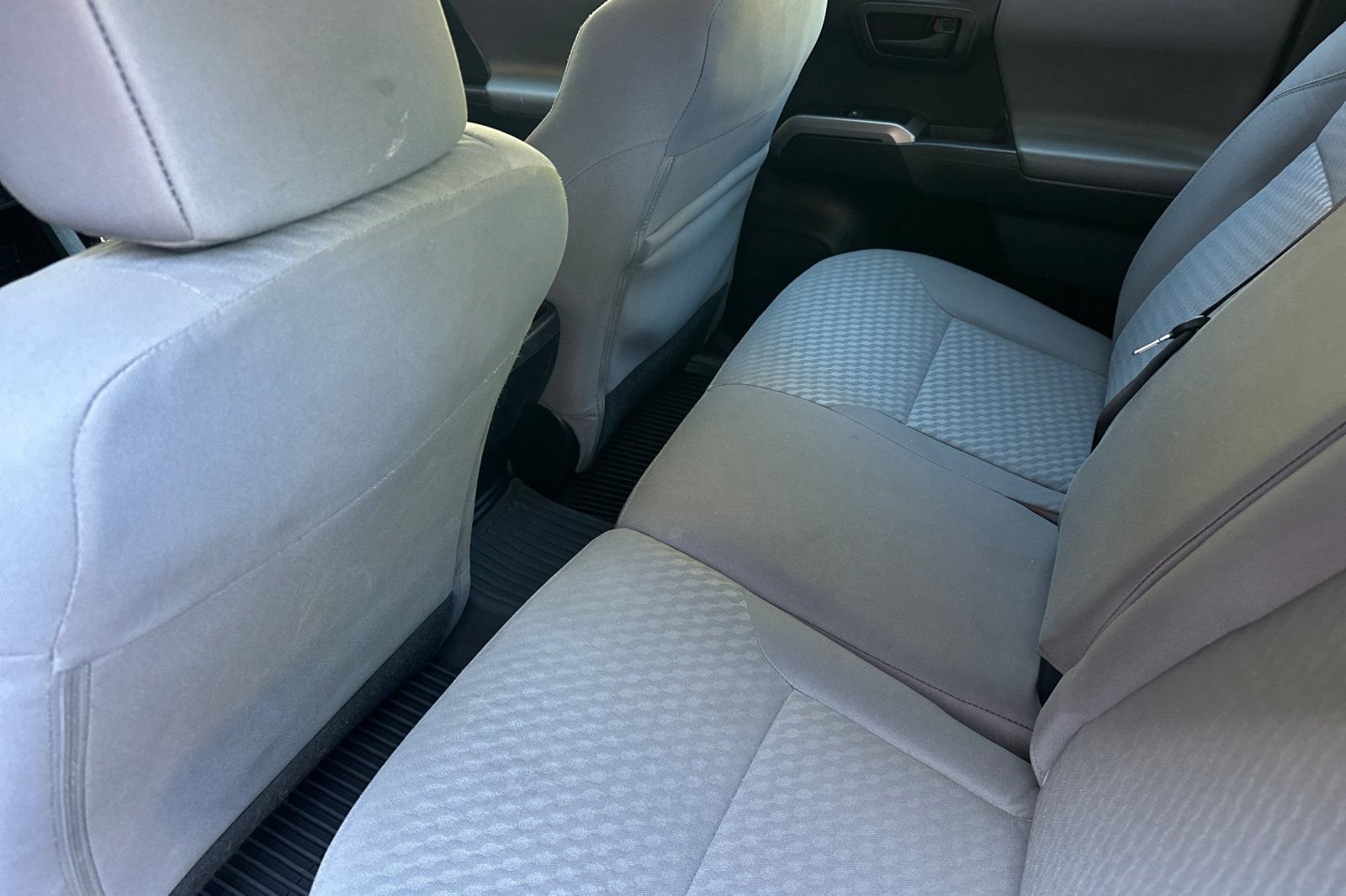 Used 2022 Toyota Tacoma SR5 AWD/4WD image 16