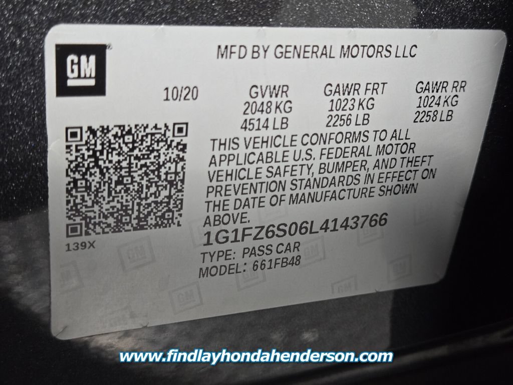 Used 2020 Chevrolet Bolt Premier w/ Infotainment Package FWD image 13