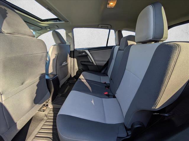 Used 2015 Toyota RAV4 XLE image 17