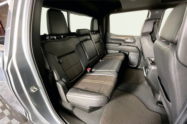 Used 2024 Chevrolet Silverado 1500 High Country w/ Technology Package image 25