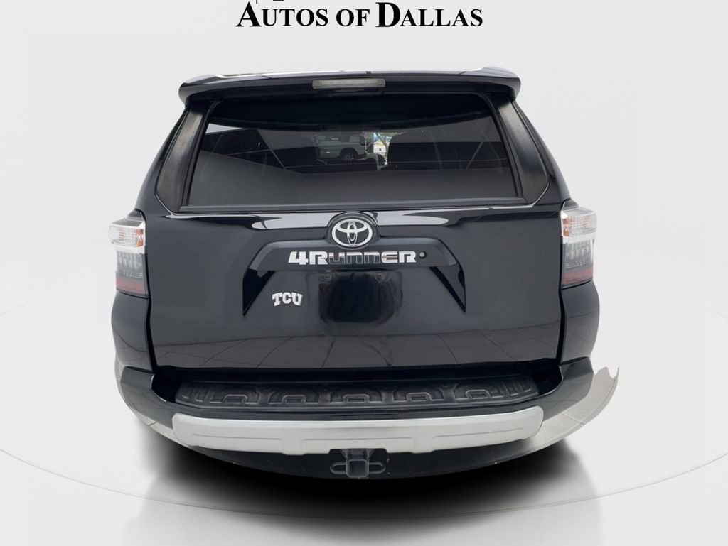 Used 2019 Toyota 4Runner TRD Off-Road AWD/4WD image 9