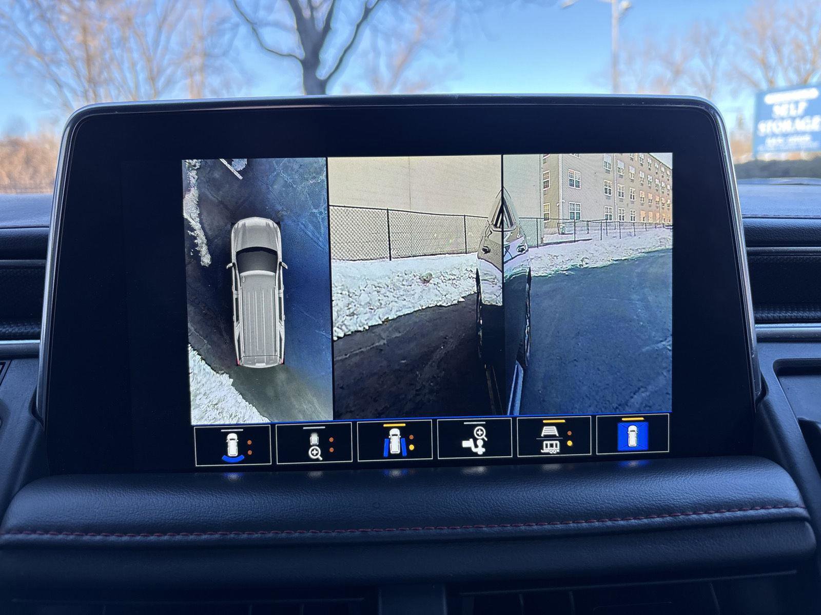 Used 2022 Chevrolet Tahoe RST w/ Luxury Package image 20