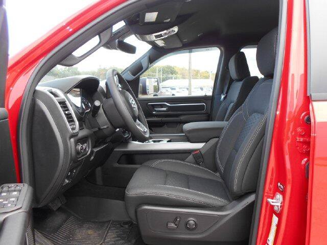 Used 2025 RAM 1500 Big Horn AWD/4WD image 5