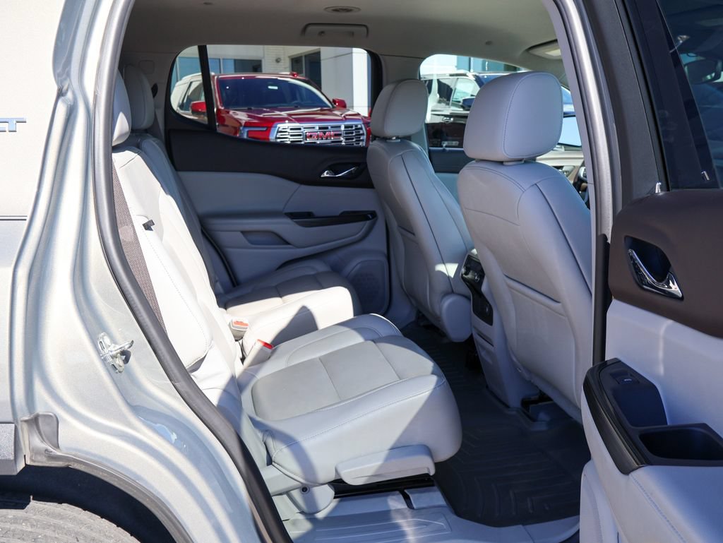 Used 2019 GMC Acadia SLT FWD image 30