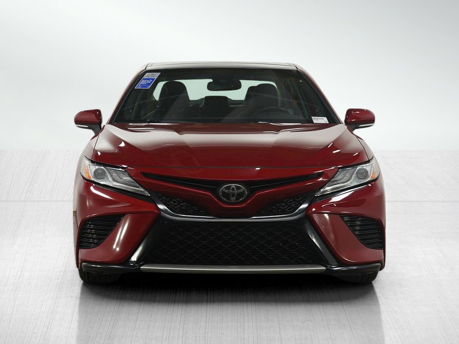 Used 2020 Toyota Camry XSE image 8
