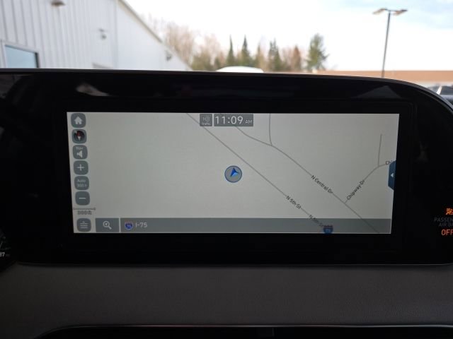 Used 2021 Hyundai Palisade Limited w/ Winter Package image 8