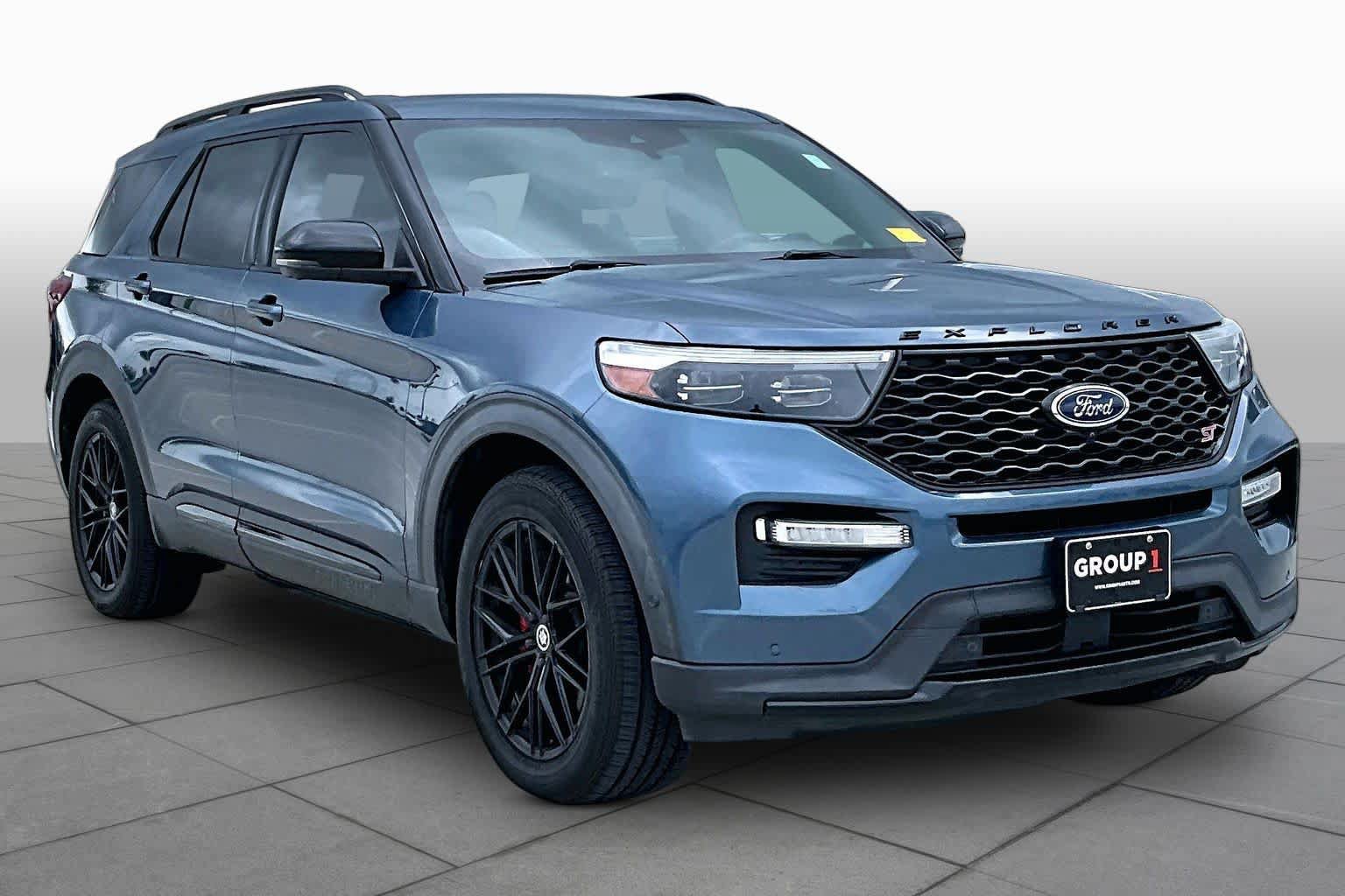 Used 2020 Ford Explorer ST w/ ST Street Pack AWD/4WD image 3