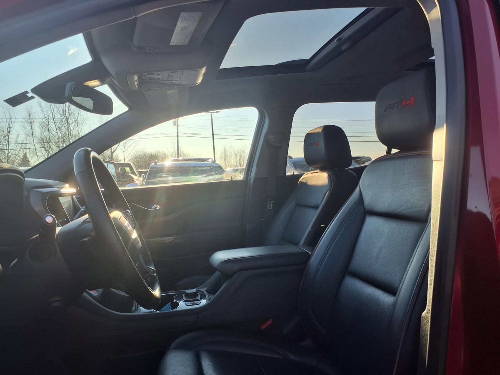 Used 2023 GMC Acadia AT4 w/ Preferred Package image 7