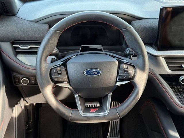 Used 2025 Ford Explorer ST w/ Sun And Sound Package image 15