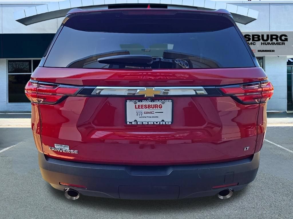 Used 2023 Chevrolet Traverse LT FWD image 6