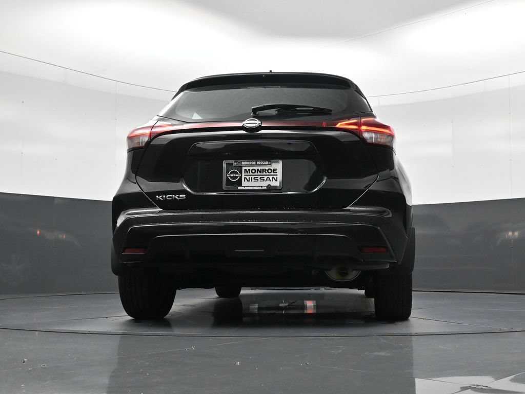 Certified 2025 Nissan Kicks Play S FWD image 24