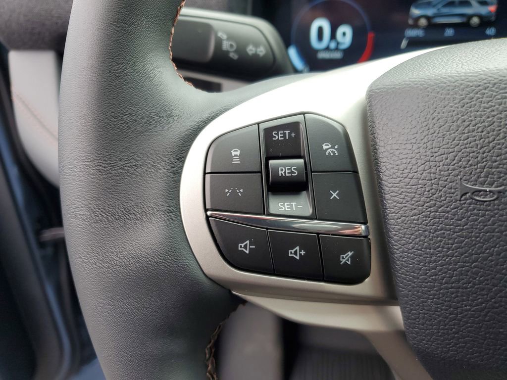 New 2026 Ford Explorer Active image 15