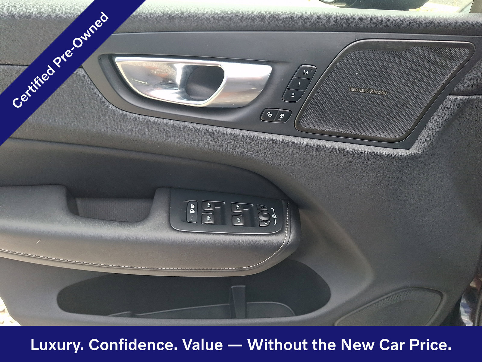 Certified 2025 Volvo XC60 B5 Ultra AWD/4WD image 13