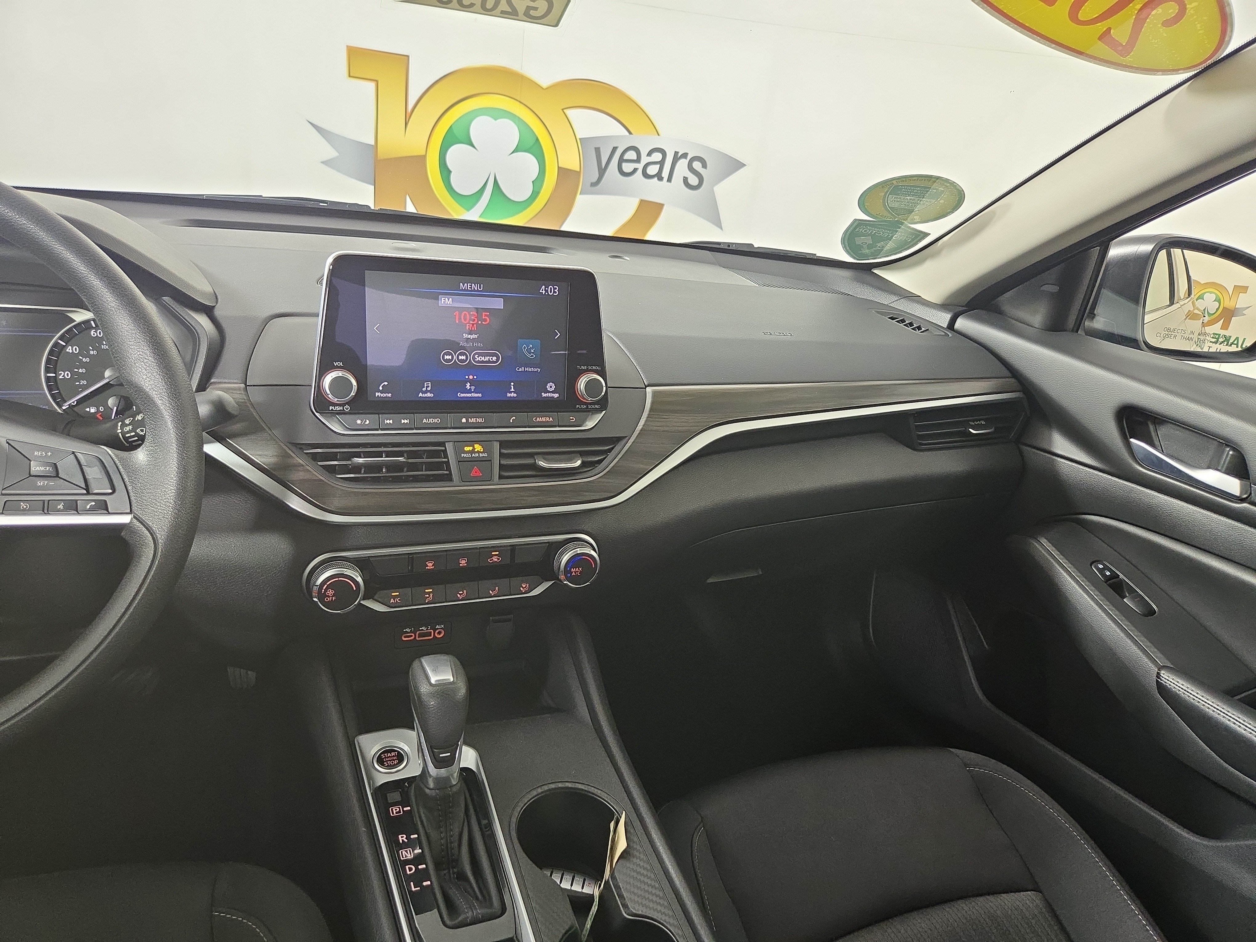 Used 2025 Nissan Altima 2.5 SV FWD image 23