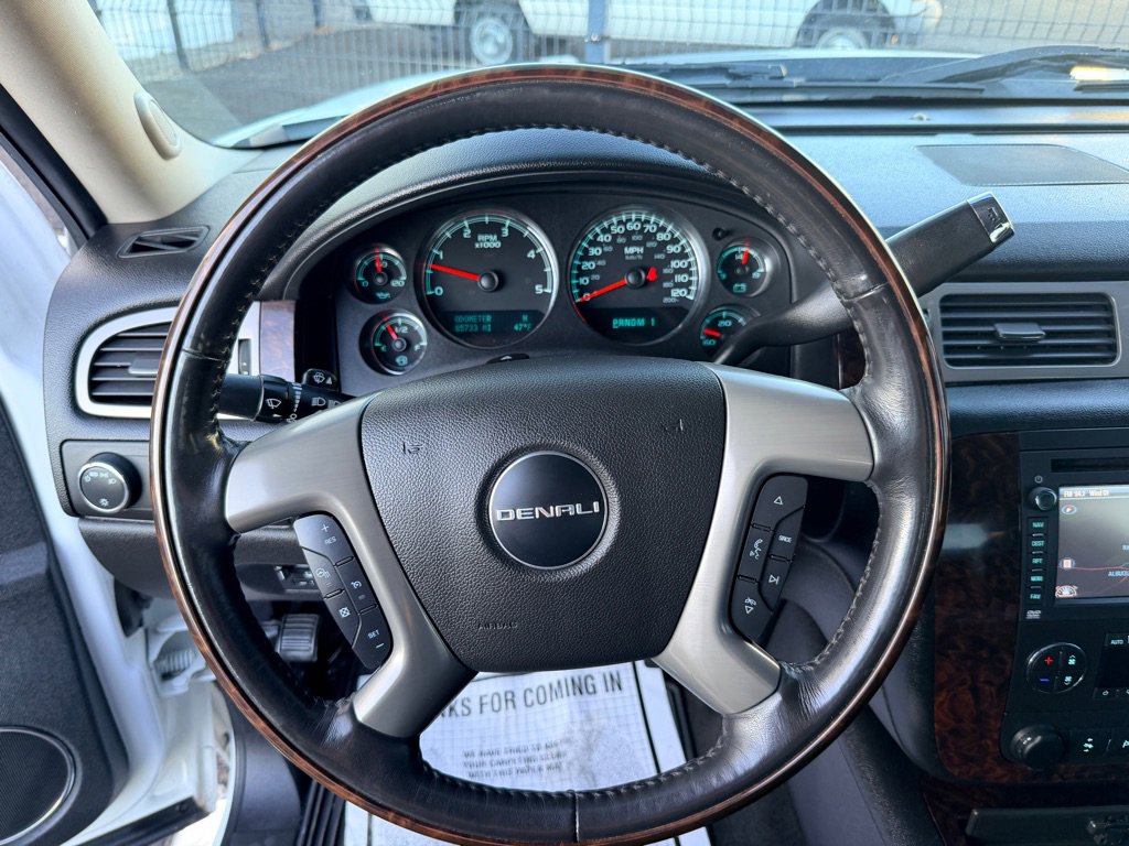 Used 2013 GMC Sierra 3500 Denali image 11