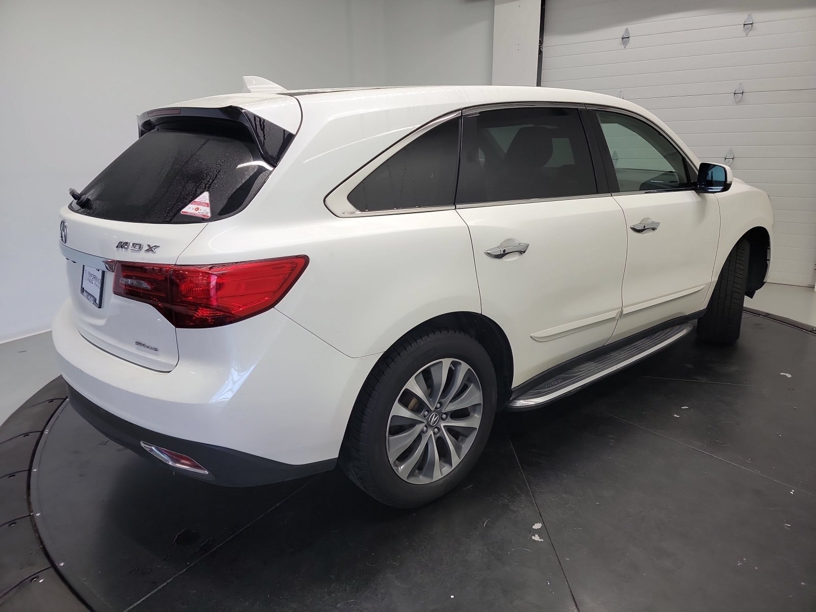 Used 2016 Acura MDX SH-AWD w/ Tech & Entertainment image 9