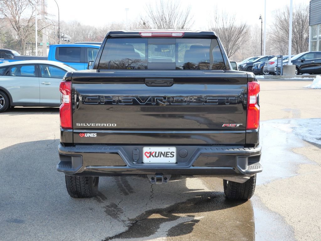 Used 2025 Chevrolet Silverado 1500 RST w/ Convenience Package II AWD/4WD image 8