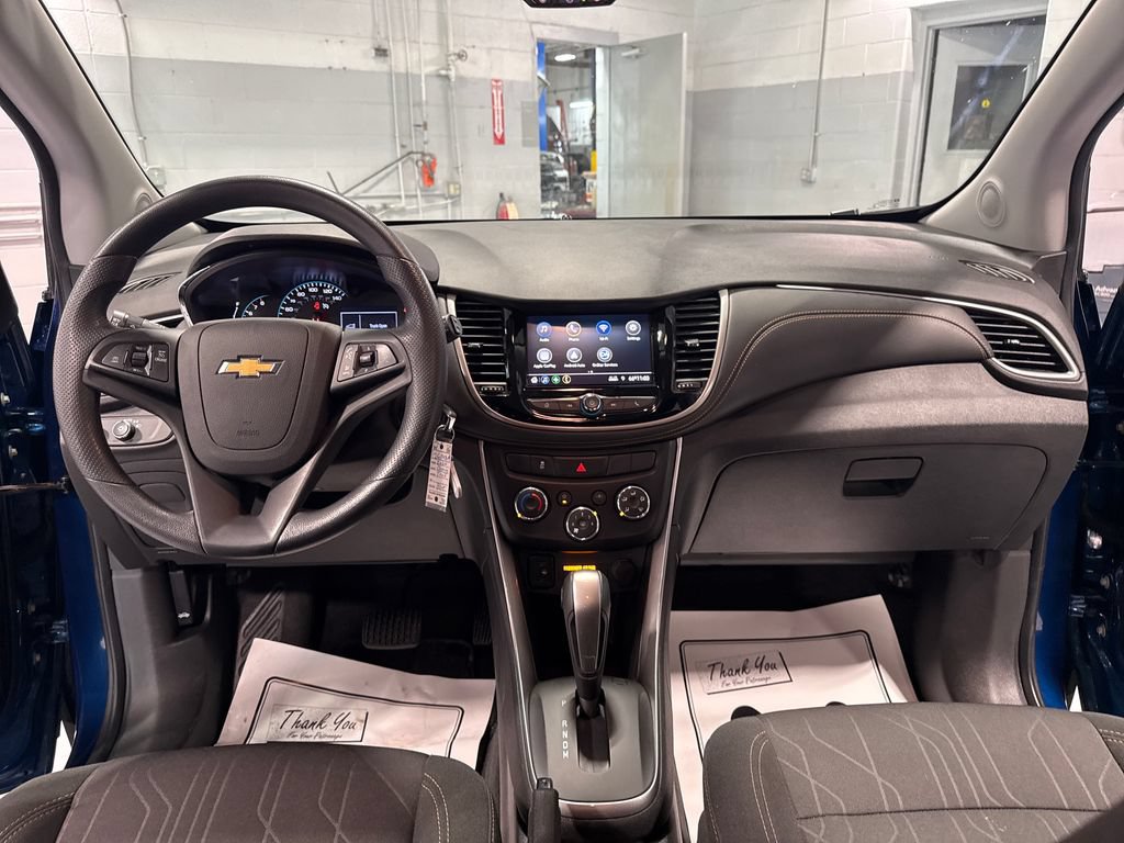 Used 2020 Chevrolet Trax LT FWD image 34