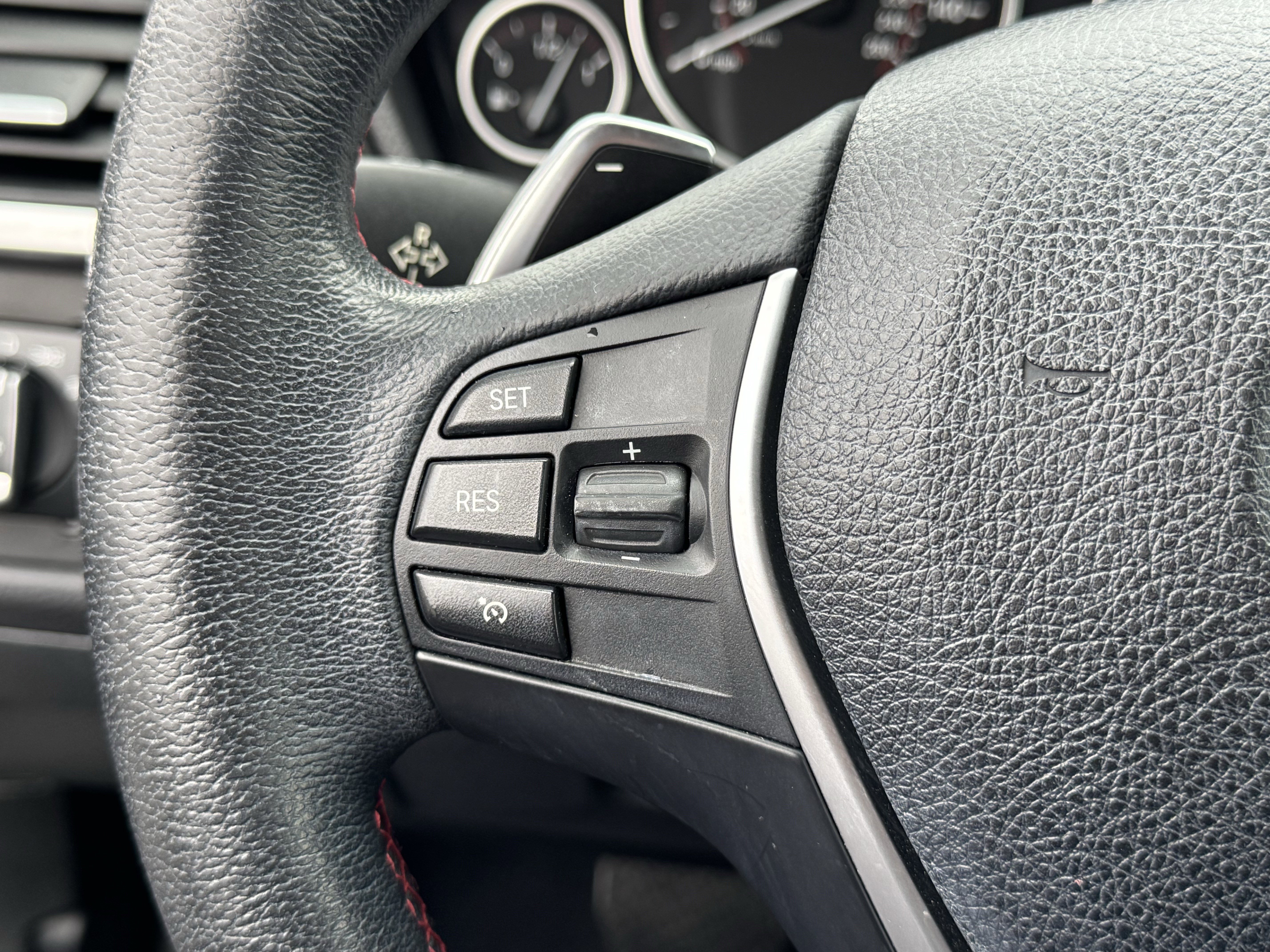 Used 2017 BMW 330i xDrive Sedan image 29