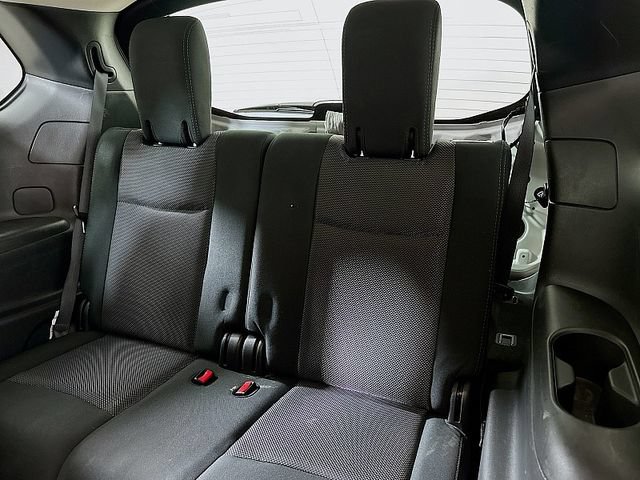 Used 2018 Nissan Pathfinder SV AWD/4WD image 25