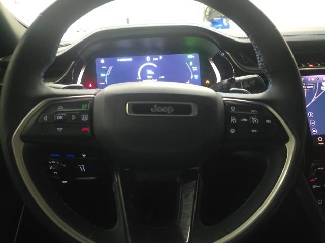 Used 2022 Jeep Grand Cherokee Trailhawk image 29