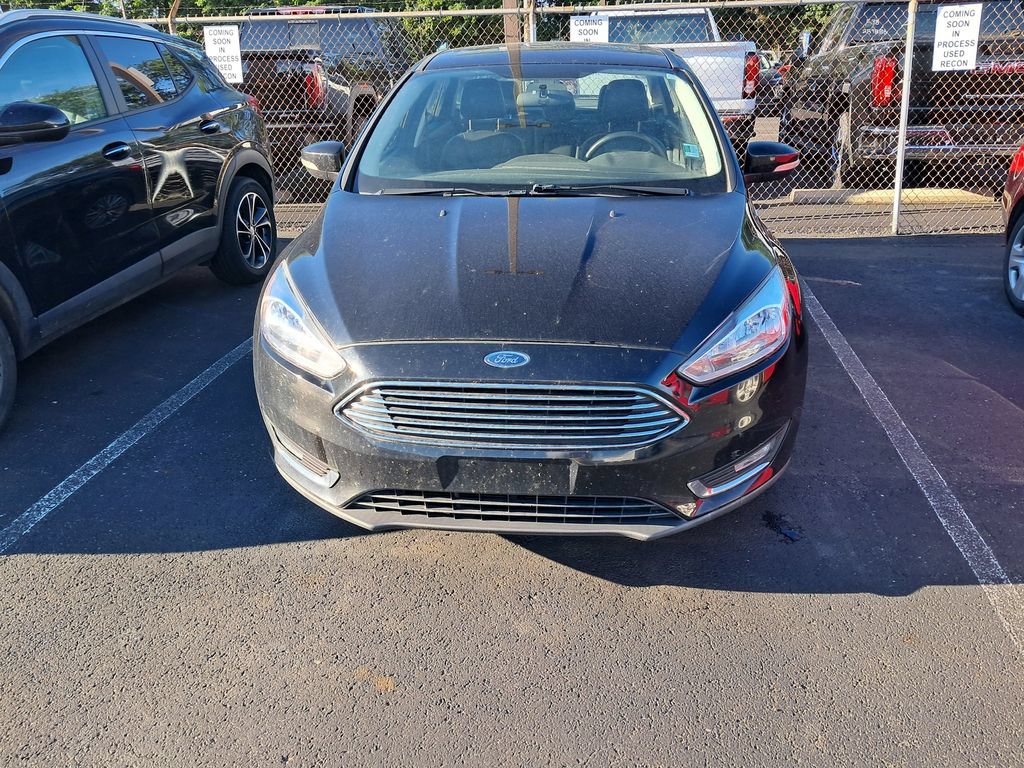 Used 2018 Ford Focus Titanium FWD image 5