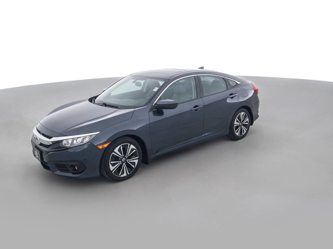 Used 2016 Honda Civic EX-L image 9