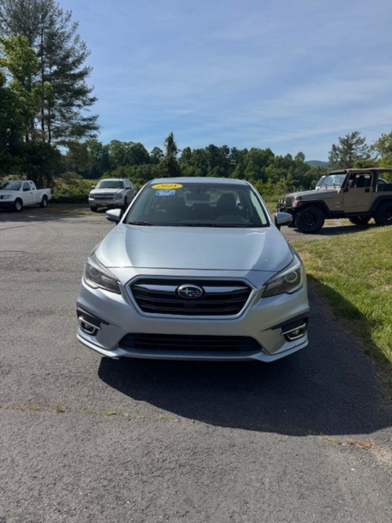 Used 2018 Subaru Legacy 2.5i Limited AWD/4WD image 3