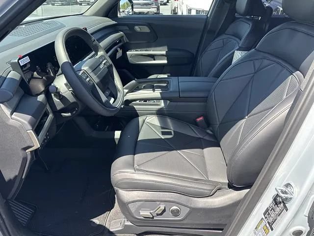 New 2027 Kia Telluride EX w/ Towing Package FWD image 8