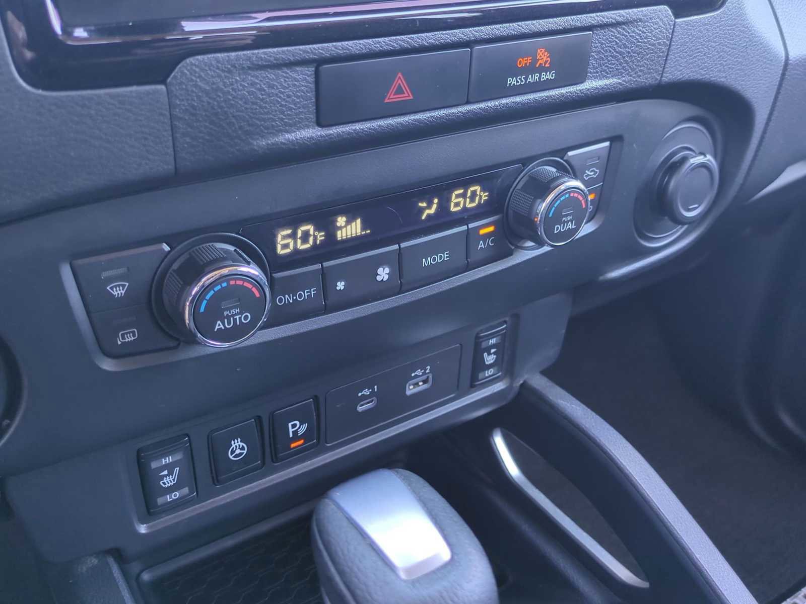 Used 2022 Nissan Frontier SV image 17