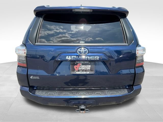 Used 2021 Toyota 4Runner SR5 AWD/4WD image 6