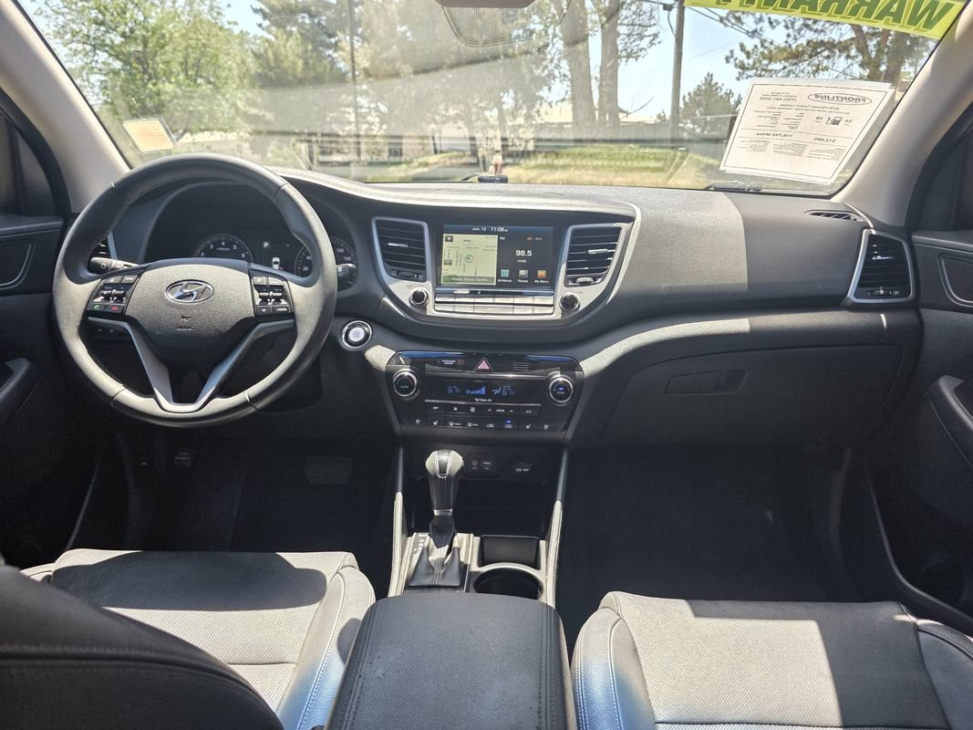 Used 2016 Hyundai Tucson Limited w/ Option Group 03 AWD/4WD image 25