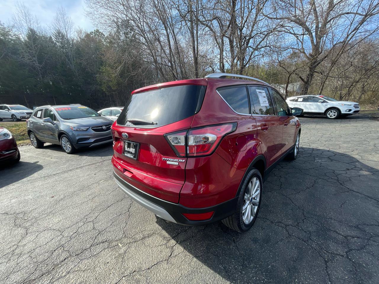 Used 2017 Ford Escape Titanium image 8
