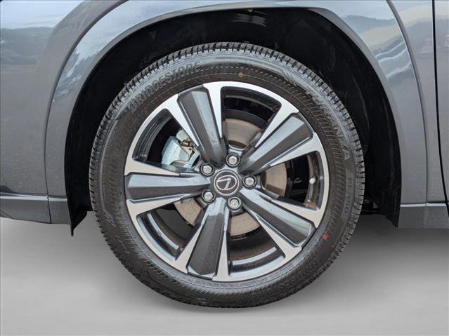 Certified 2026 Lexus UX 300h FWD image 23