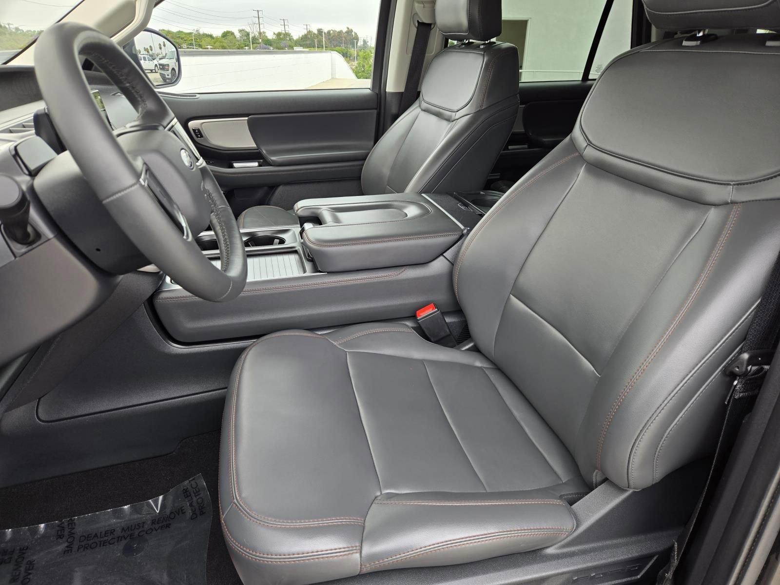 Used 2025 Ford Expedition Max Active AWD/4WD image 22