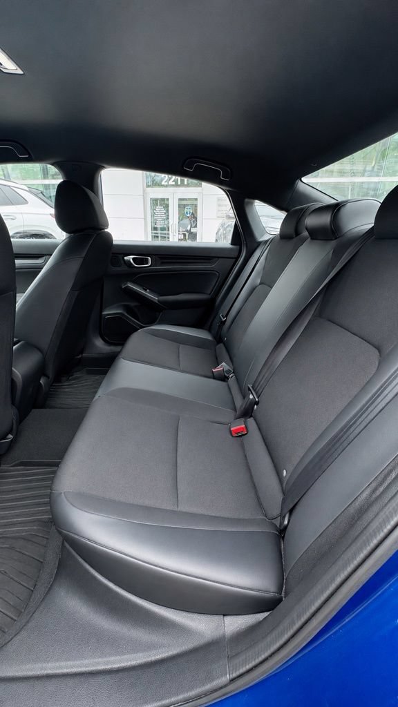 Used 2023 Honda Civic Sport image 16