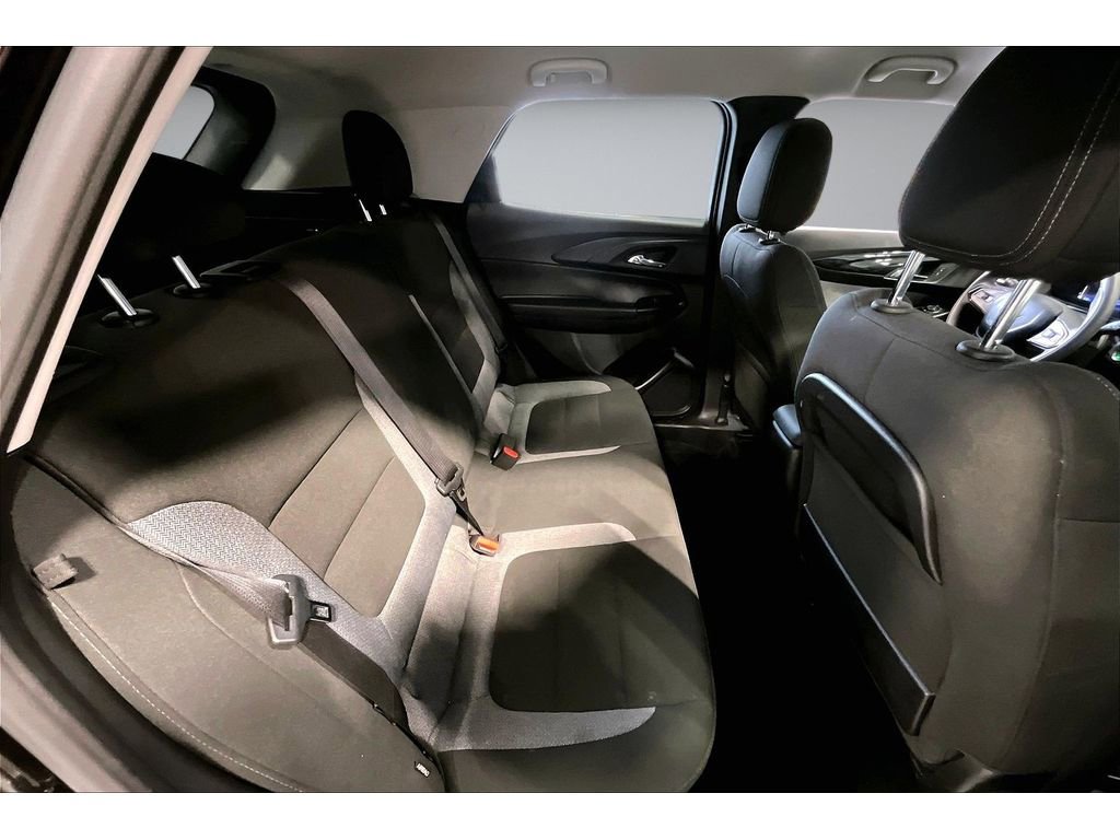 Used 2025 Chevrolet TrailBlazer LT FWD image 28